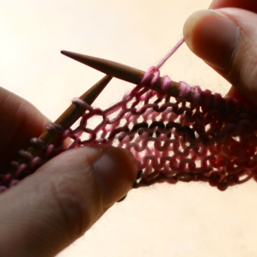 Learn to Knit: German Short Rows in Garter Stitch