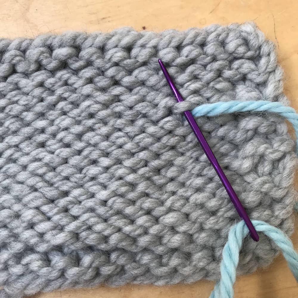 Learn to Knit: Weaving In Ends