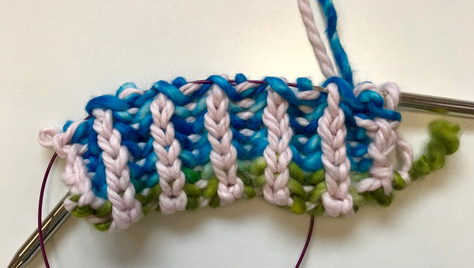 Learn to Knit: How to Work 2 Colour Flat Brioche – Stolen Stitches