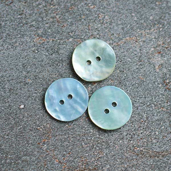 Mother of Pearl Buttons – Lenape Reserve