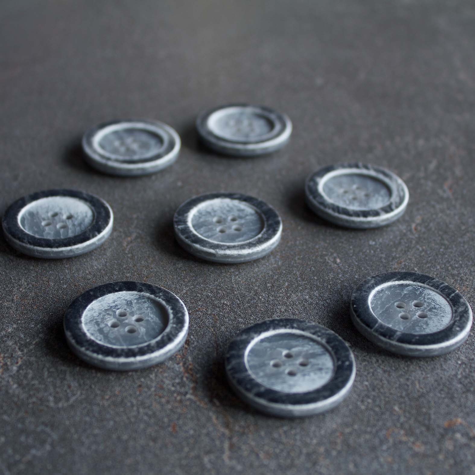 28 mm Grey Wash Button | Set of 4
