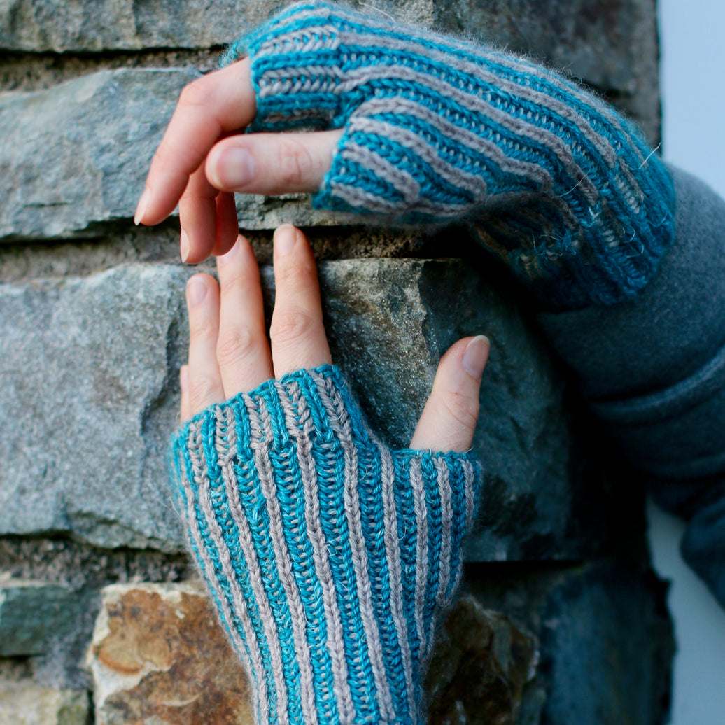 Furrow Mitts Pattern