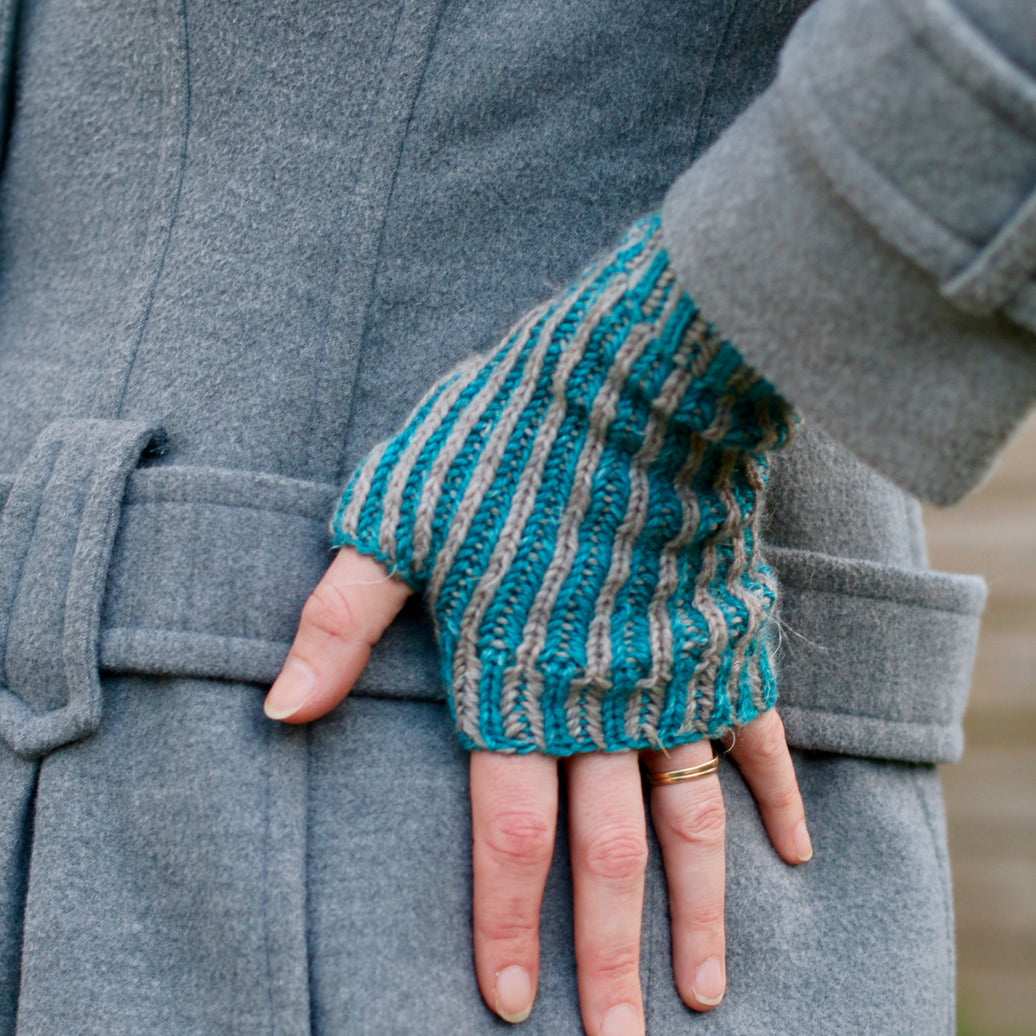 Furrow Mitts Pattern