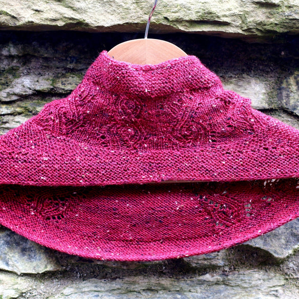 Fortune Green Cowl Pattern