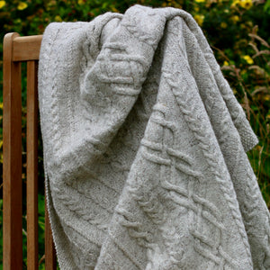 Curdach Blanket | Digital Hand-Knitting Pattern | DK Weight